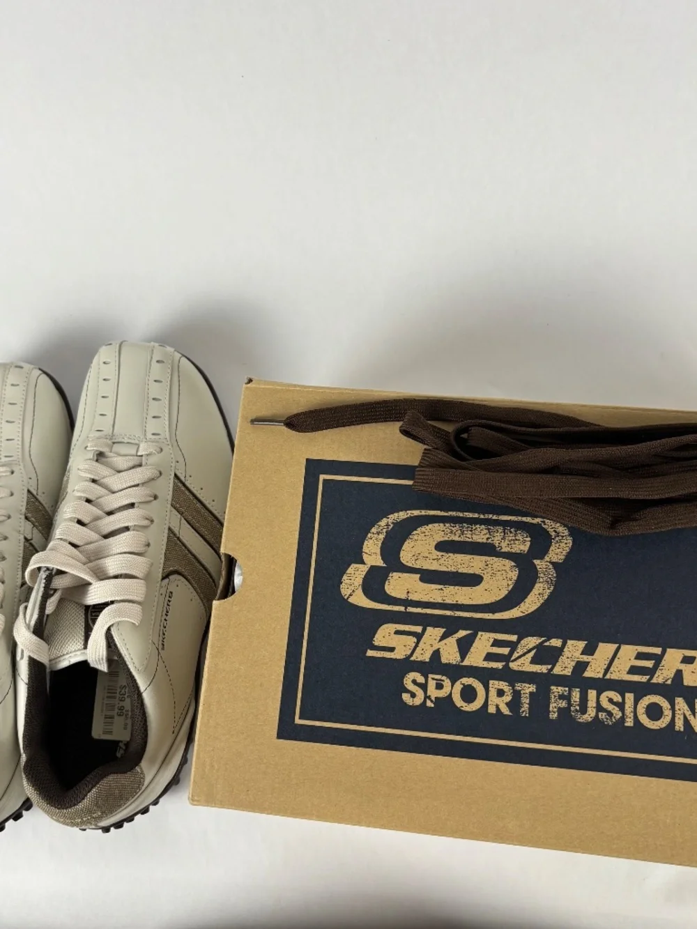 Skechers, Cream, Leather, Lace-Up, Sneakers, Brown Accents, size 8.5 urban track